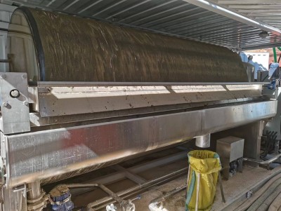 Bộ lọc chất lỏng cắt chất thải